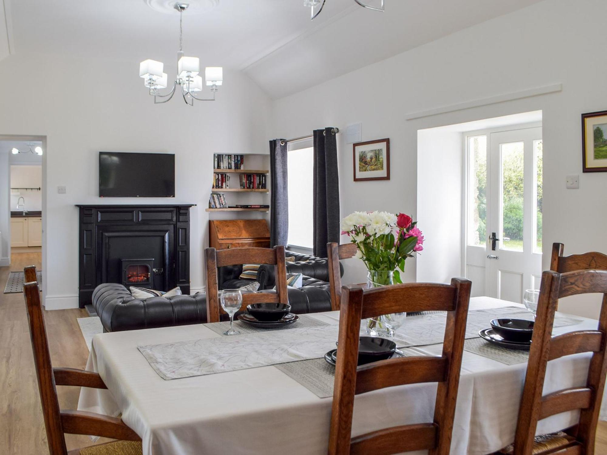 Tyn Y Coed Villa Betws Ifan Luaran gambar